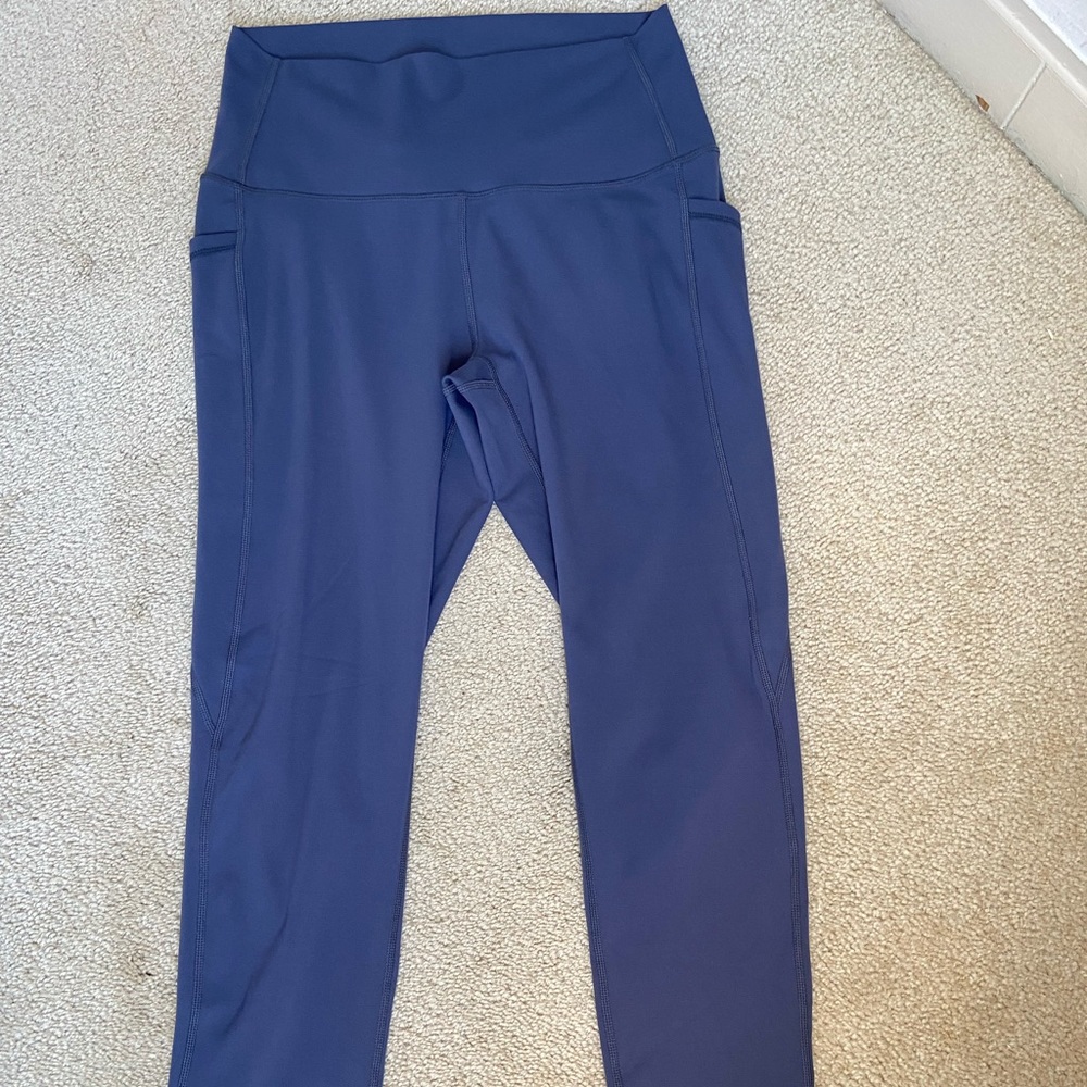 Blue leggings